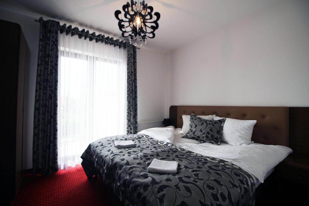 Roza Wellness&Spa Grzybowo  Exteriör bild