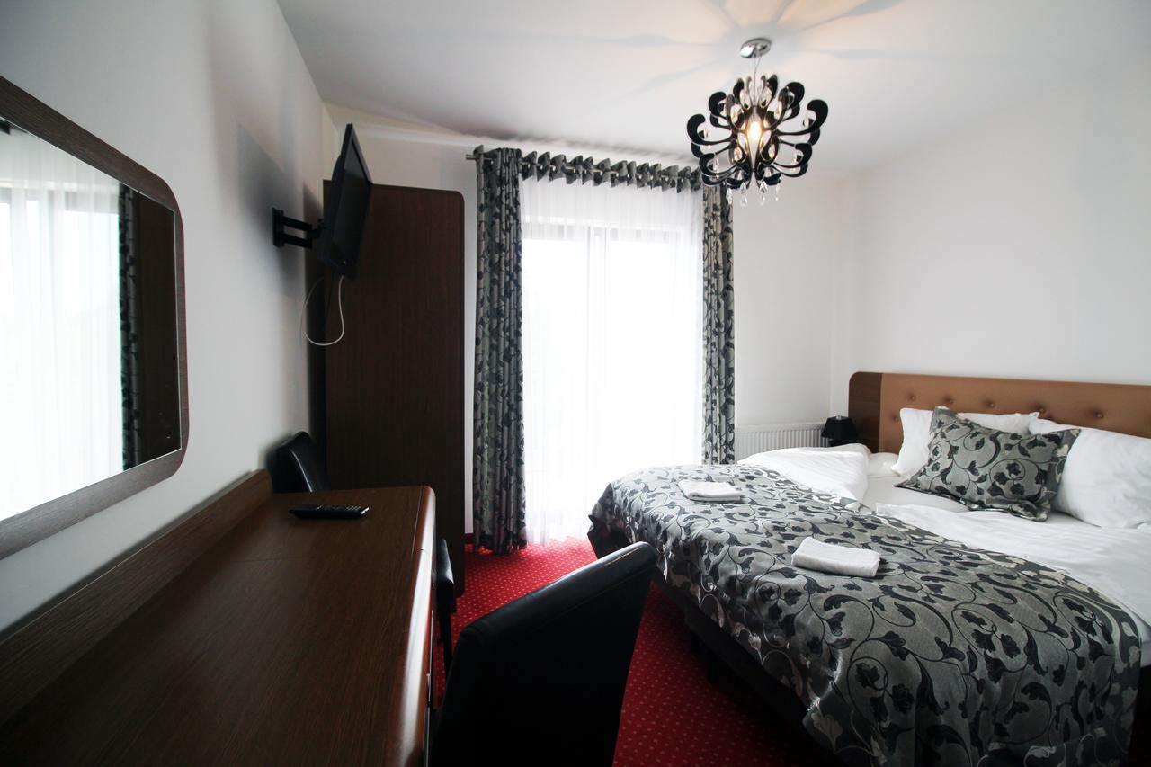 Roza Wellness&Spa Grzybowo  Exteriör bild